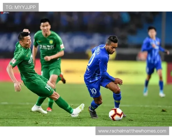 国安防线表面稳固实则脆弱，防守混乱问题逐步反映于比赛走势