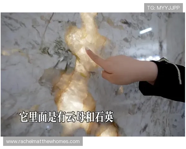 蒋林静训练完直接拎爱马仕去接娃，这妈系富婆谁顶得住